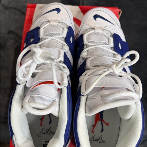 Nike Uptempo Knicks - Picture 9 of 10